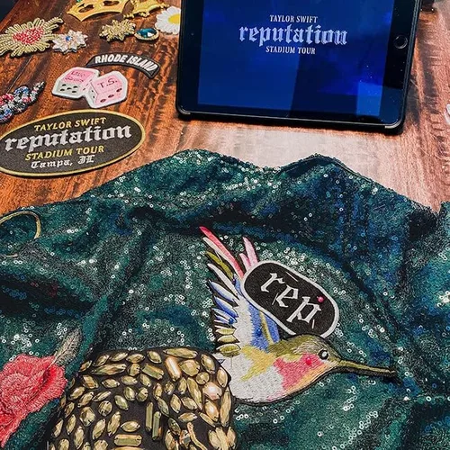 Vista 4 de TS - Collar inspirado en canciones de vinilo para Swiftie, Taylor Eras Tour, regalos de joyería para mujeres y hombres, collar para amantes