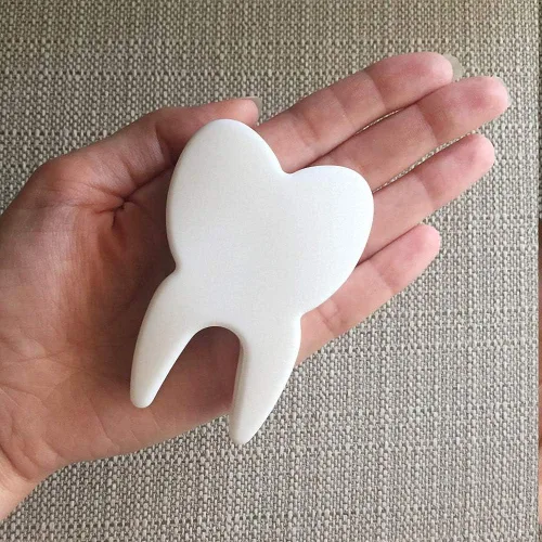Vista 3 de Molde de silicona para dientes, divertida bandeja de cubitos de hielo con forma de dientes, molde de gelatina de postre de caramelo de chocolate