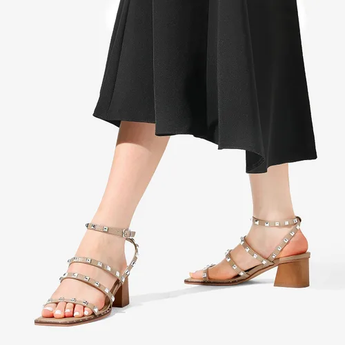Vista 5 de DREAM PAIRS - Tacones con tachuelas de diamantes de imitación para mujer, tacones gruesos, de punta cuadrada, zapatos de boda, zapatos de tacón