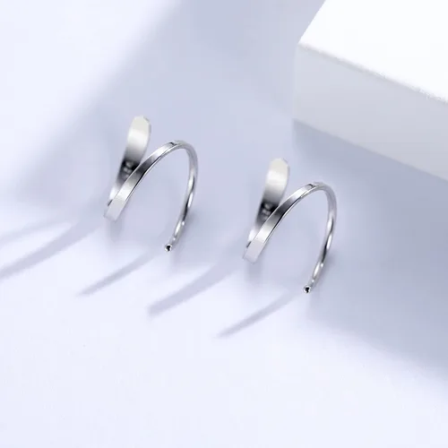 Vista 5 de Reffeer Aretes minimalistas de plata de ley 925 para mujeres y adolescentes, Circonita