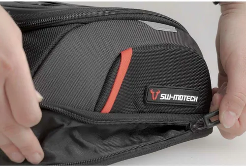 Vista 5 de Sw-motech Bolsa Magnética Tanque Soporte Imán Pro Daypack 6 9 L 11.4 x 8.9 x 4.9 in