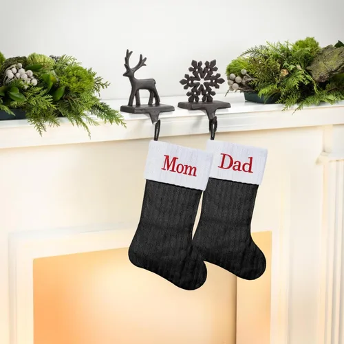 Vista 6 de Medias de Navidad personalizadas de 19 pulgadas con iniciales bordadas, medias de Navidad de punto negro para decoraciones de vacaciones familiares