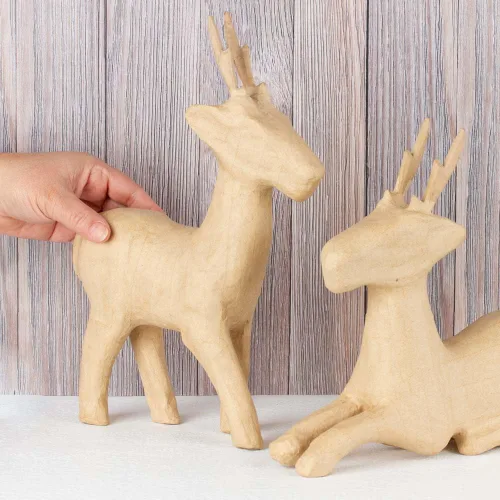 Vista 4 de Factory Direct Craft Juego de 2 esculturas de reno prefabricadas de ciervos sentados y parados sin terminar para decoraciones de Navidad y Paquete
