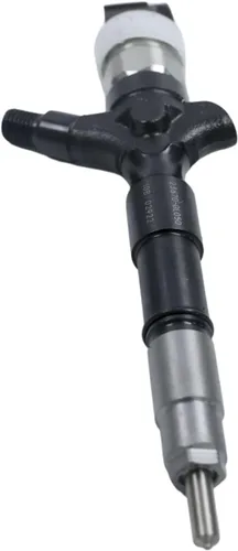 Vista 4 de inyector de combustible diesel 4PCS 095000-8220 23670-0L050 para Toyota Hilux 1KD-FTV For Toyota Hilux 1KD-FTV