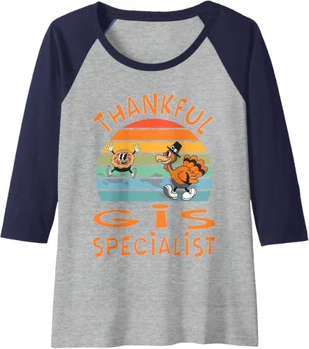 Vista 5 de GIS Specialist Job Funny Thanksgiving Raglan Baseball Tee