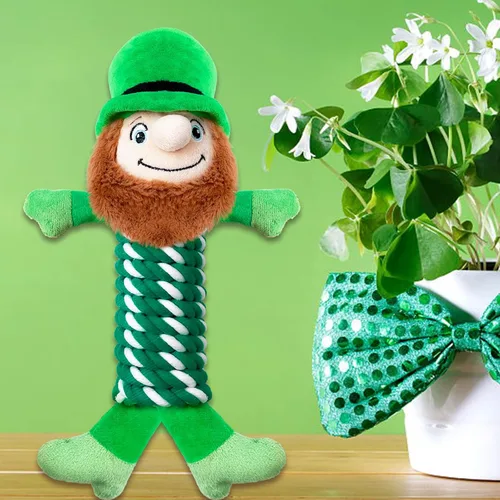 Vista 2 de Juguete para perros del día de San Patricio, juguetes de cuerda verde con chirriante, limpieza de dientes de perro de tira y afloja, regalos del día