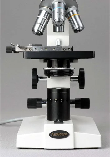 Vista 3 de AmScope Microscopio binocular compuesto B100A-MS, aumento 40X-1600X, Brightfield, iluminación de tungsteno, condensador de Abbe, etapa mecánica