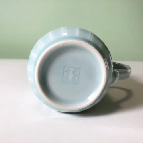 Vista 5 de Taza de té de loto de porcelana con tapa y asa, taza de café única de 12 onzas, apta para microondas y lavavajillas, regalos para mujeres y hombres