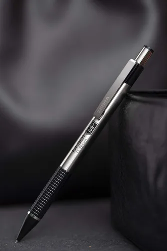 Vista 2 de Zebra Pen, STEEL M-301 - Lápices mecánicos, punta fina de 0.020 in, mina recargable, barril de acero inoxidable, borrador integrado, clip duradero
