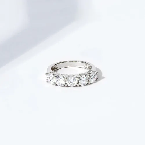 Vista 5 de Tienda Collection Sterling Silver Five-Stone Ring set with Round Cut Infinite Elements Cubic Zirconia