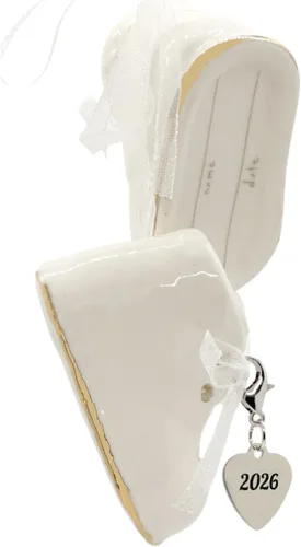 Vista 8 de Adorno navideño de zapato de bebé 2024 – Adorno de botines de bebé personalizados blancos – Adorno de zapato de bebé – Primera Navidad del bebé