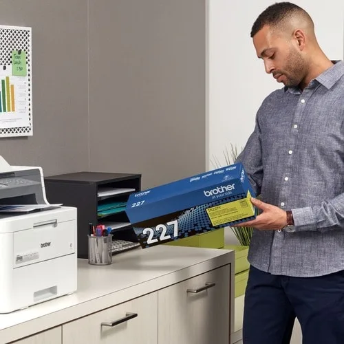 Vista 6 de Toner Yellow TN227Y