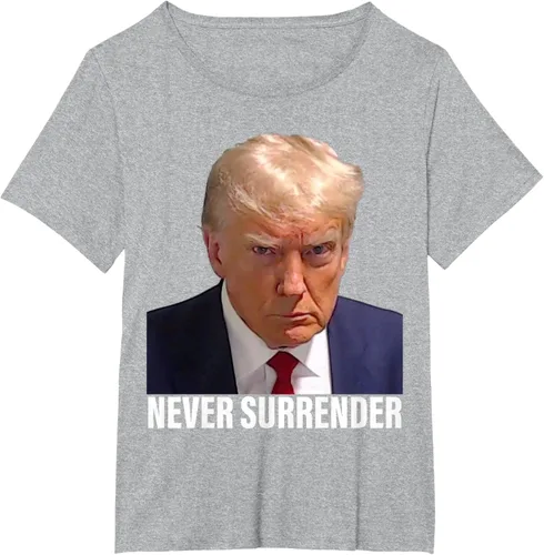 Vista 47 de Camiseta Pro Trump Mugshot Never Surrender para hombre y mujer, Negro