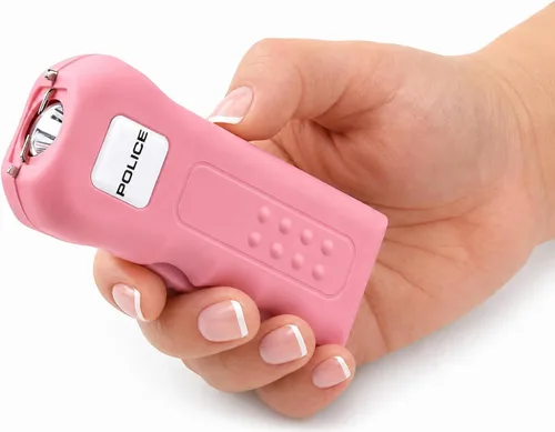 Vista 3 de POLICE Pistola paralizante para defensa personal 512 - Mini recargable de alto voltaje con linterna LED, compacta y resistente, seguridad personal