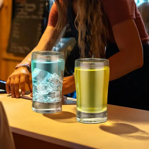 Vista 6 de Bokon 6 vasos de cerveza, tazas pequeñas de jugo, vasos de té helado, vasos de base pesada, vasos de vidrio transparente a granel para agua potable