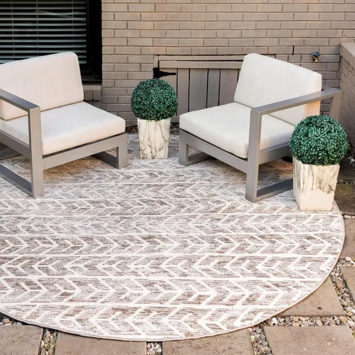 Vista 13 de Rugs.com Sabrina Soto Outdoor Collection Alfombra – 2 x 6 pies alfombra de tejido plano de pasillo beige perfecta para pasillos y entradas