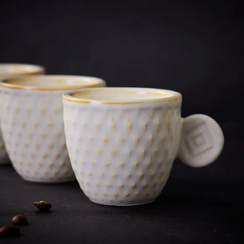 Vista 5 de Juego de 6 tazas de café espresso vintage, tazas Demitasse de 3 onzas, tazas de café espresso pequeñas de cerámica en relieve únicas en relieve Crema