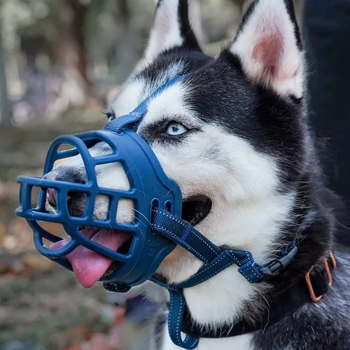 Vista 10 de Bozal de perro, bozales de silicona de canasta blanda para perros, lo mejor para evitar morder, masticar y ladrar, permite beber y jadear, usado