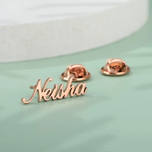 Vista 4 de LongLiter - Broches de nombre personalizados, con inicial, broche de nombre, Alfiler para regalo, bodas, insignias para mujeres, hombres, joyas