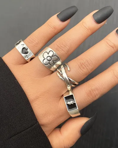 Vista 7 de Anillos punk góticos de plata vintage para hombres y mujeres y niñas paquete de anillos góticos geniales anillos de animales apilables gruesos a