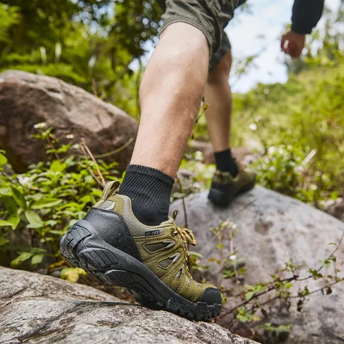 Vista 6 de SHULOOK Botas de senderismo impermeables para hombre, ligeras, antideslizantes, al aire libre, botas de tobillo transpirables, senderismo