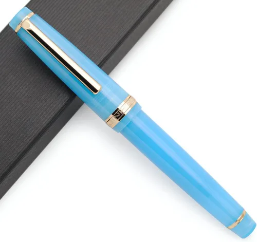 Vista 35 de Pluma estilográfica JINHAO 82 con clip dorado (plumín F 0.5mm, verde aguacate)