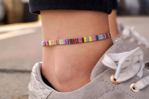 Vista 47 de Made by Nami Surfer Anklet for Men and Women Waterproof and Adjustable Surfer Ankle Bracelet String Ankle Bracelet Beach Accessory for Ethnic Hippie
