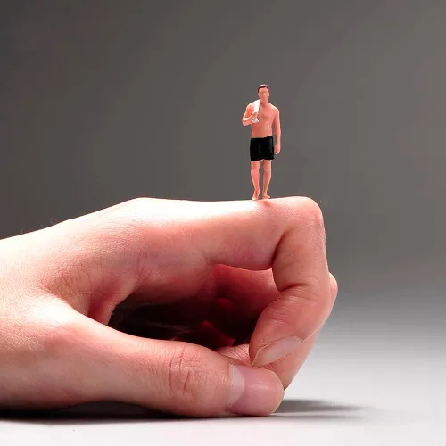 Vista 7 de Figuras en miniatura a escala 1:64, figura de acción de diorama, gente pequeña, accesorios de escena de resina, muñequeras, figuras de miniaturas