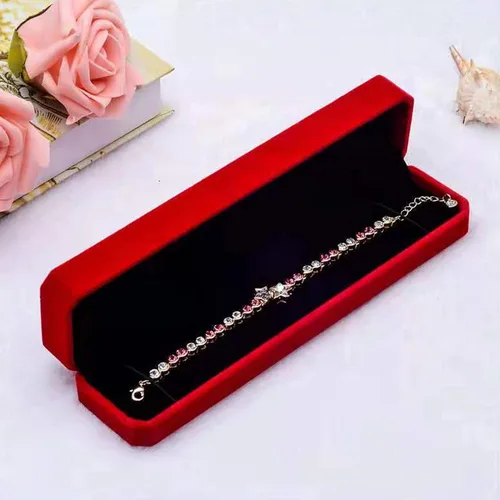 Vista 3 de Caja de regalo de collar de cadena de terciopelo largo, estuche de almacenamiento de pulsera roja, caja de exhibición de joyas para bodas