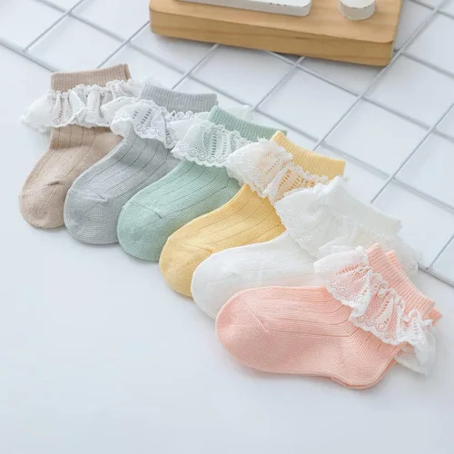 Vista 3 de QandSweet Calcetines de encaje para niñas recién nacidas para bebés y niños pequeños
