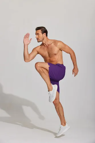 Vista 4 de COOFANDY Pantalones cortos de entrenamiento para hombre de 7 pulgadas, paquete de 2 pantalones cortos de entrenamiento ajustados de secado rápido