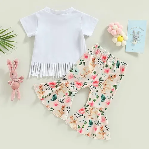 Vista 3 de YINGISFITM Conjunto de 2 piezas de ropa de verano con estampado de conejito de manga corta, camiseta y pantalones de campana para bebé