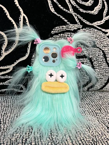 Vista 11 de Funda de teléfono de felpa negra para iPhone 11, linda funda DIY de pelo largo con cara divertida y abrigada, funda protectora de invierno