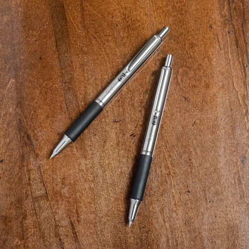 Vista 2 de Zebra Pen STEEL G-402 - Bolígrafo de gel retráctil, punta fina de 0.020 in, tinta negra suave, tinta de secado rápido para evitar manchas ni