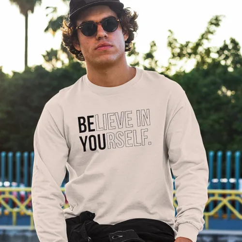 Vista 5 de Sudadera de forro polar de esponja Believe in Yourself - Regalo para hombres - Regalo de amor propio
