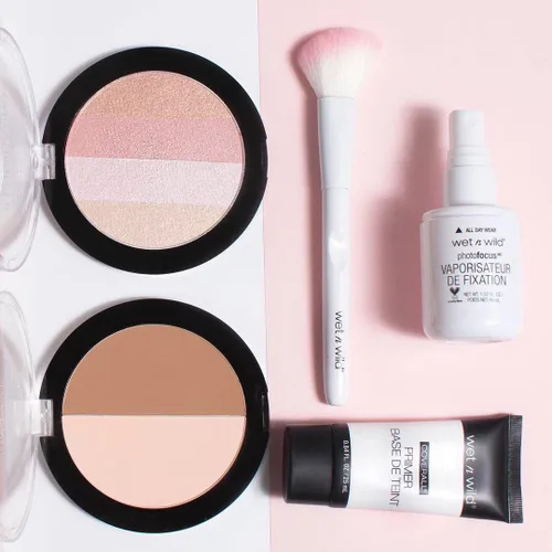 Vista 9 de wet n wild MegaGlo Paleta de Contorno Dulce De Leche Kit de contorno facial en polvo Cara perfectamente esculpida