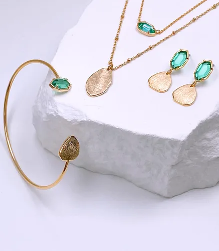 Vista 40 de OZEL - Pulseras para mujer, chapados en oro real de 18 quilates, pulseras de oro de cristal colorido para regalos