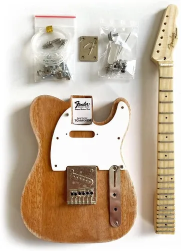 Vista 2 de KIT DE MODELO DE Guitarra Miniatura - Fender™ Telecaster™ - CONSTRUYE TU PROPIO - Con licencia