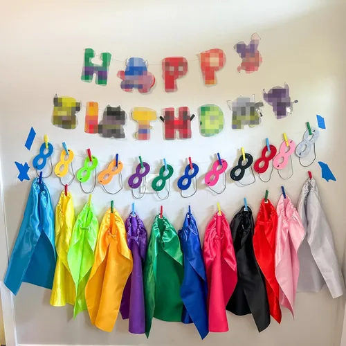Vista 5 de ADJOY Capas y máscaras de superhéroe para niños, disfraz de capas para fiesta de cumpleaños, colores surtidos