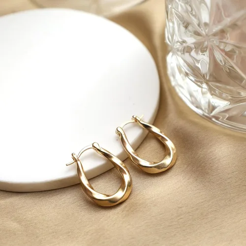 Vista 5 de Gempires - Aretes ligeros y gruesos, delicados y minimalistas, hipoalergénicos, chapados en oro, sin deslustre, diseño clásico, para uso diario