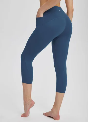 Vista 2 de baleaf Leggings capri para mujer con bolsillos de cintura alta para entrenamiento, yoga, correr, gimnasio, pantalones casuales de verano