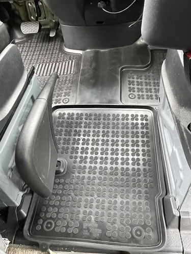 Vista 6 de Rezaw-Plast - Revestimientos de suelo compatibles con Mercedes Benz Sprinter 2007-2024, a medida, sin olor, ajuste personalizado para accesorios