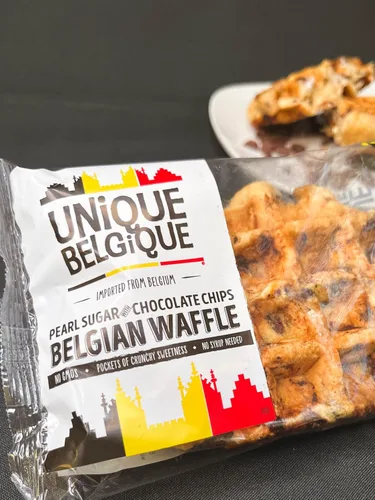 Vista 4 de Auténticos waffles belgas de Lieja de azúcar de perlas importados (con chispas de chocolate, [4 waffles] de 3.17 oz) (3.17 oz, 4, unidades)