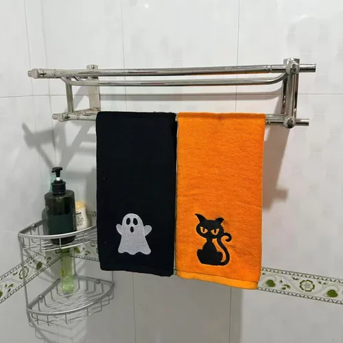 Vista 7 de Sarybei Juego de 2 toallas de baño para Halloween, toallas de mano de gato negro bordado de algodón puro y fantasma, toallas de baño ultra