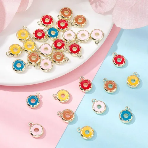 Vista 5 de DanLingJewelry Dijes coloridos esmaltados lindos colgantes para hacer joyas y manualidades, Metal no precioso., Sin piedra preciosa