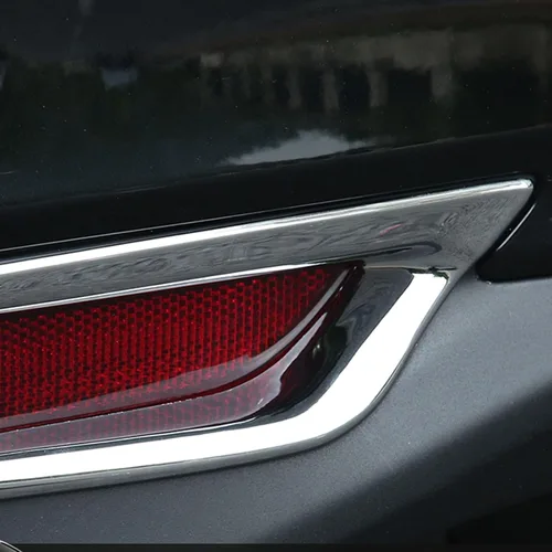 Vista 5 de Xotic Tech - Kit combinado de luces antiniebla y luz trasera para parabrisas, marco de bisel de párpado, cromado, compatible con Toyota Camry