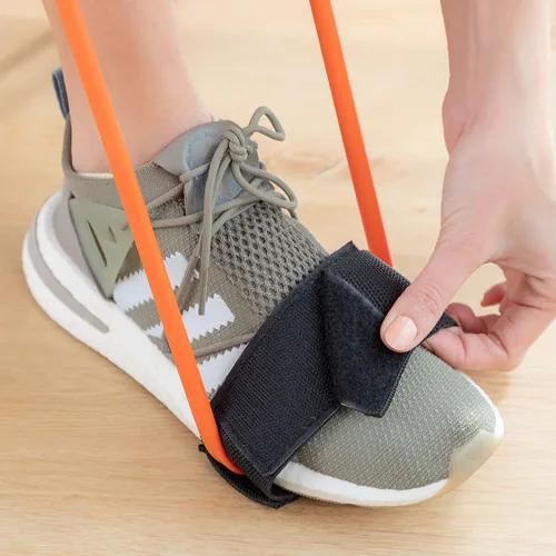 Vista 5 de Cinturón con Bandas de Resistencia para Glúteos y Guía de Ejercicios Bootrainer InnovaGoods