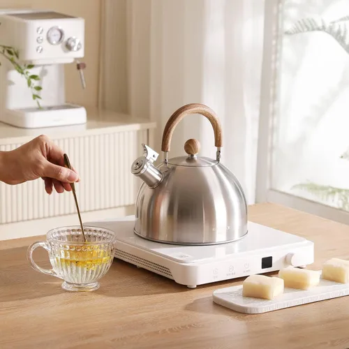 Vista 6 de Hervidor de té de acero inoxidable 18/8 para estufa (2L / 2.1 cuartos, tetera silbante, mango de madera) - Plateado