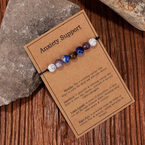 Vista 4 de Ronglry Pulsera de cristal para mujeres y hombres, piedras curativas espirituales, pulsera de gemas de amatista para aliviar la ansiedad, joyería