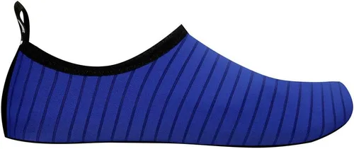 Vista 2 de Zapatos de agua para niños, mujeres y hombres sensación de pies descalzos, de secado rápido, calcetines acuáticos para playa, actividades al aire